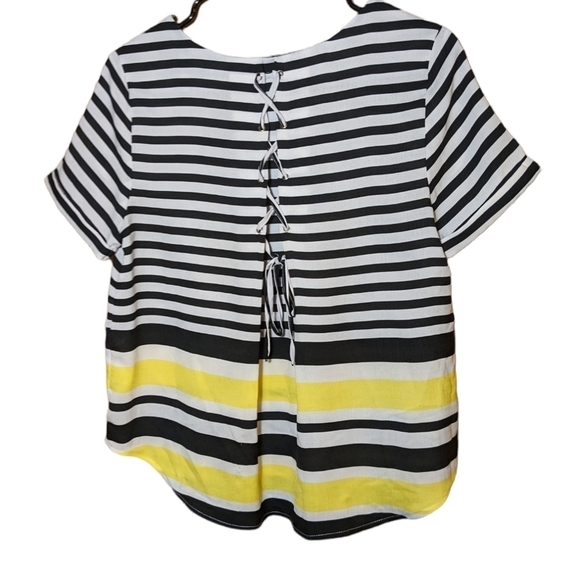 Everly lace-up back striped top - Picture 1 of 10